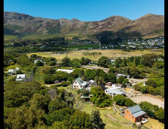 4 BEDROOM HOUSE FOR SALE IN MEADOWSTEADS